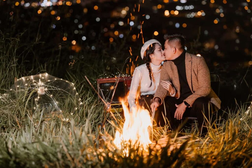 couple-dating-each-other-after-wedding